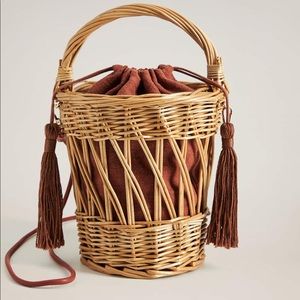 Mango Rattan bucket bag